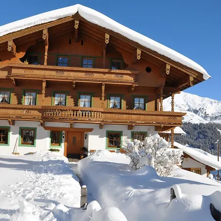 Kuchlerhof Lägenhet Tux