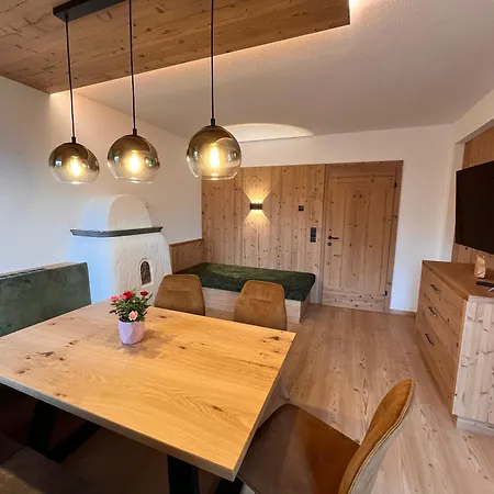 Kuchlerhof Apartment *